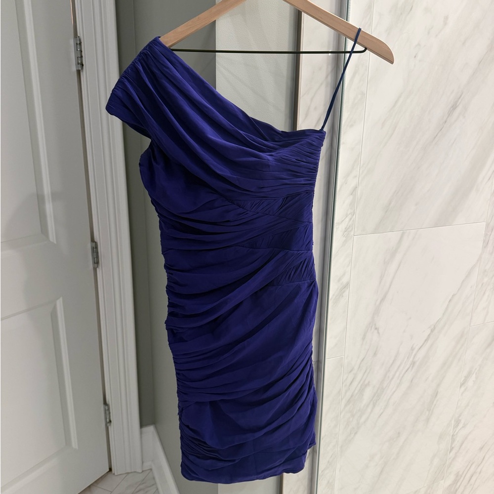 Badgley Mischka One-Shoulder Blue Dress